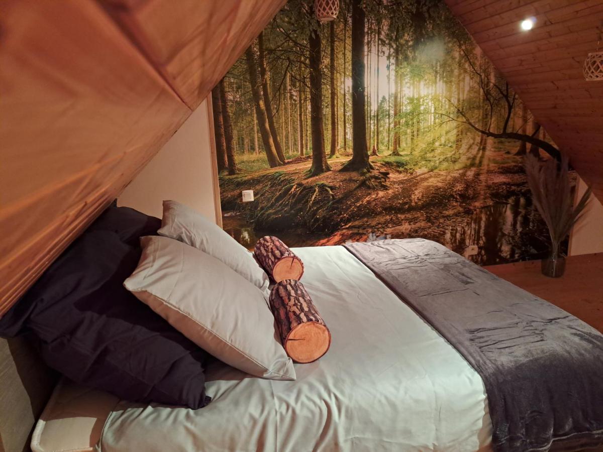 Hébergement de vacances La Chaumiere Avec Piscine Privee, A 5 Minutes Du Mont St-michel